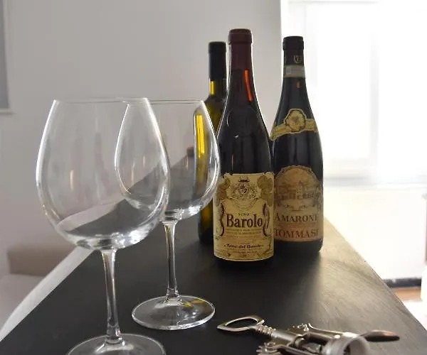 Inside - Centro Carignano דירה