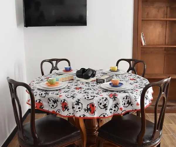 Inside - Centro Carignano * ג'נובה